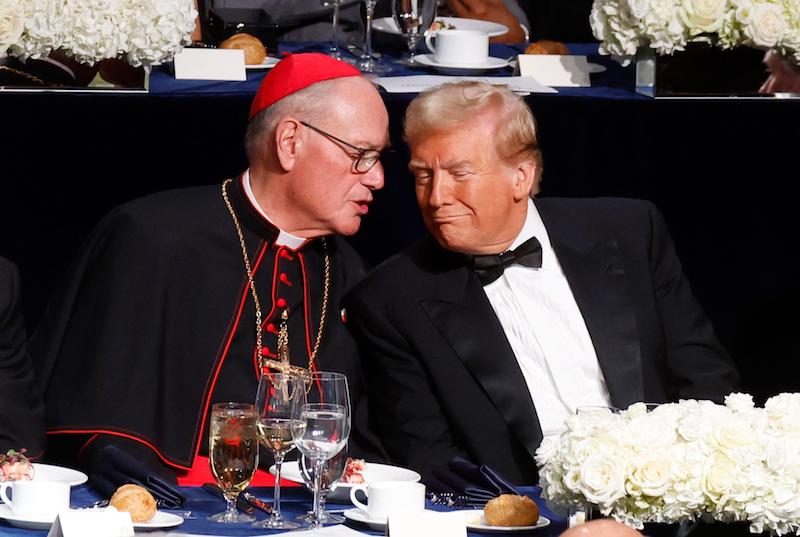 Trump campaign woos swing-state Catholics 